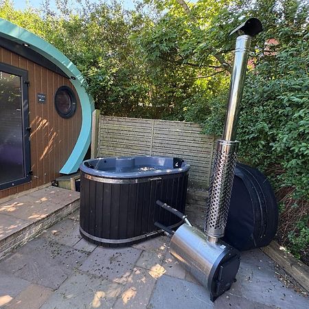 Elletson Park Wood Fired Hot Tubs, Caravans & Pods Pilling Exterior foto