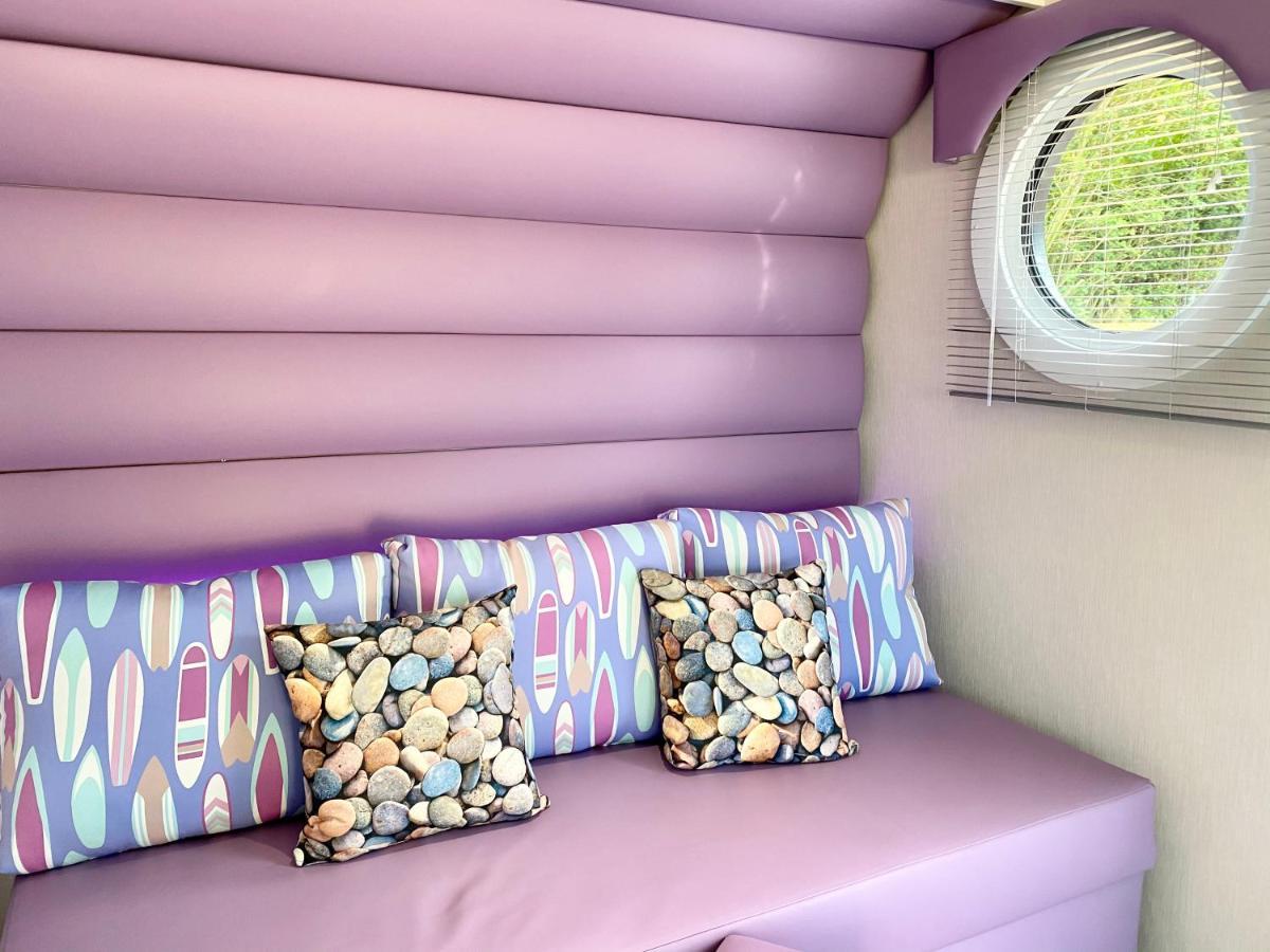 Elletson Park Wood Fired Hot Tubs, Caravans & Pods Pilling Exterior foto