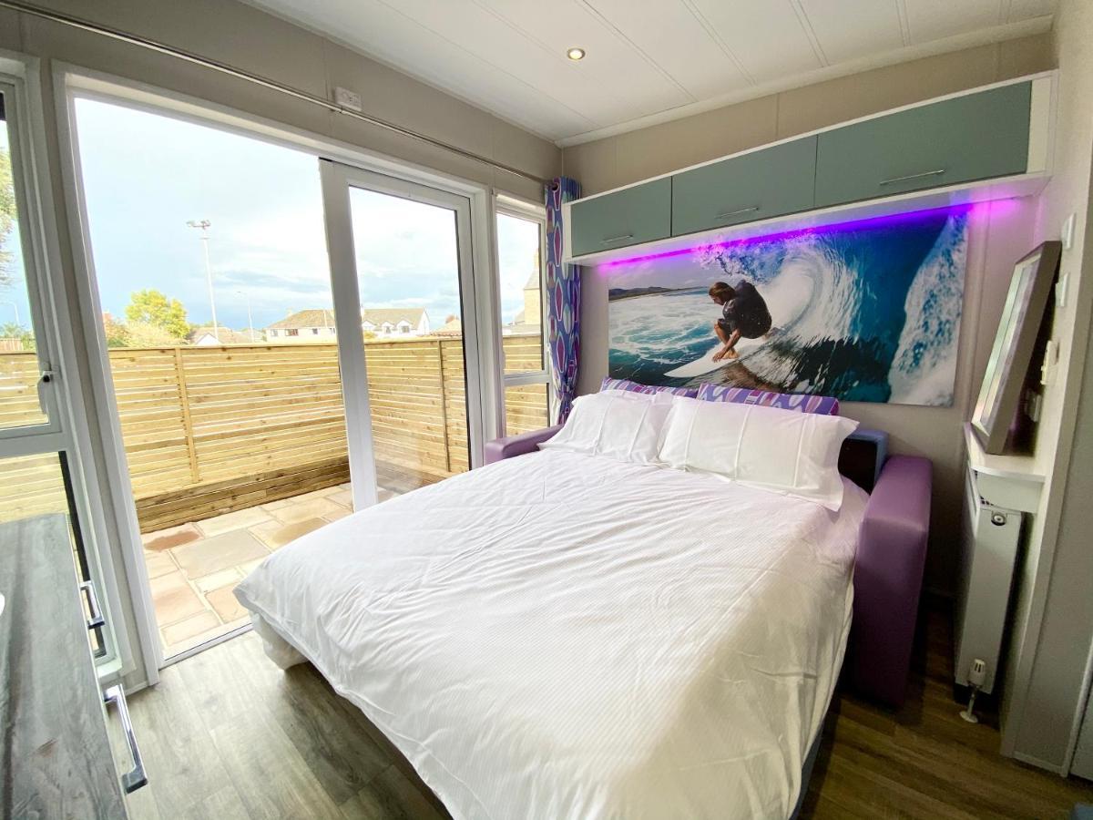 Elletson Park Wood Fired Hot Tubs, Caravans & Pods Pilling Exterior foto