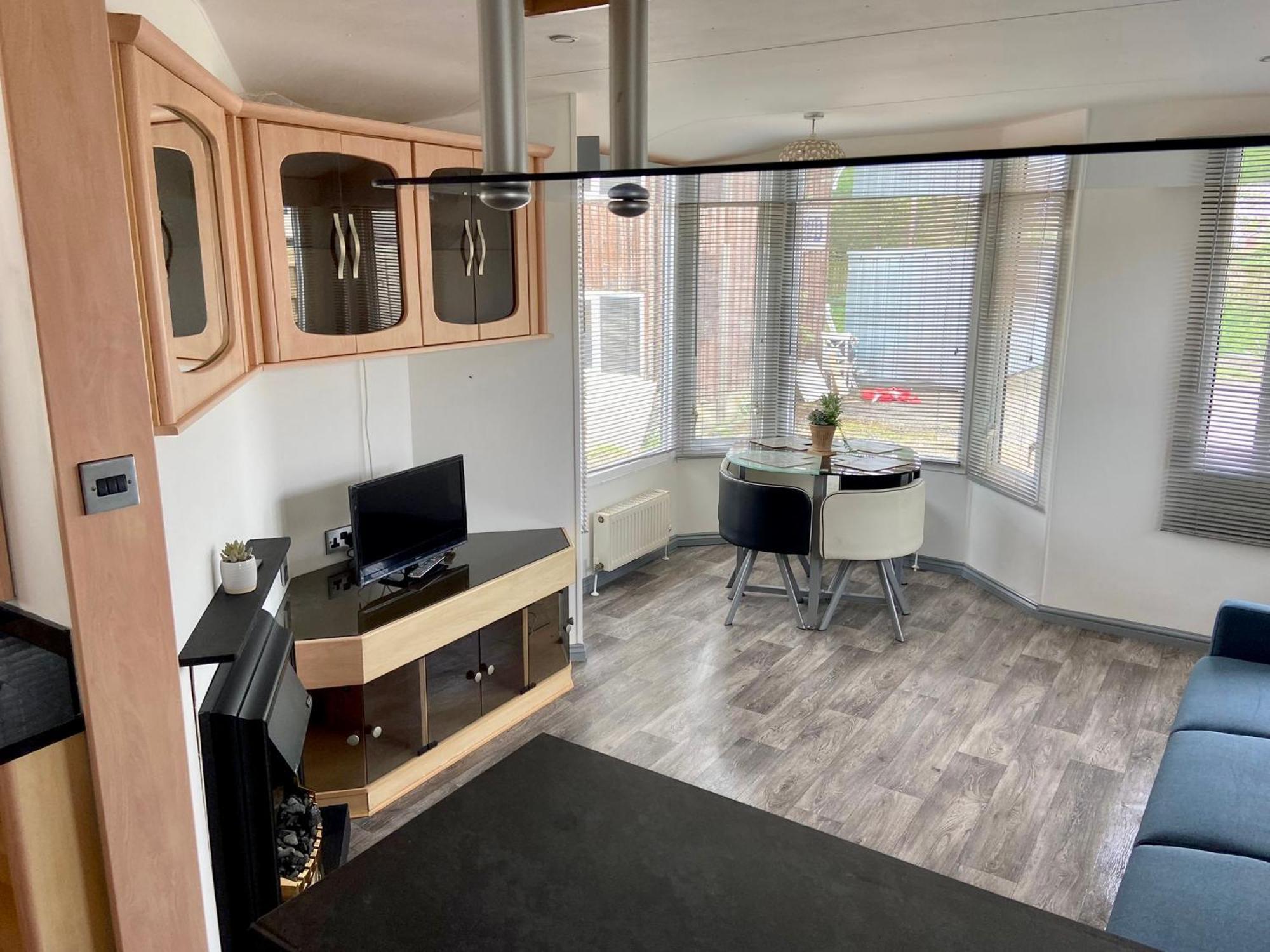 Elletson Park Wood Fired Hot Tubs, Caravans & Pods Pilling Exterior foto